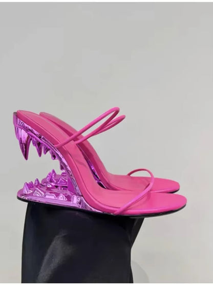 2025 Summer New Metal Tiger Teeth Single Shoes